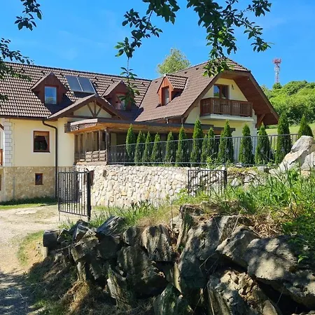 Holiday Bakchus Casa vacanze Dudince